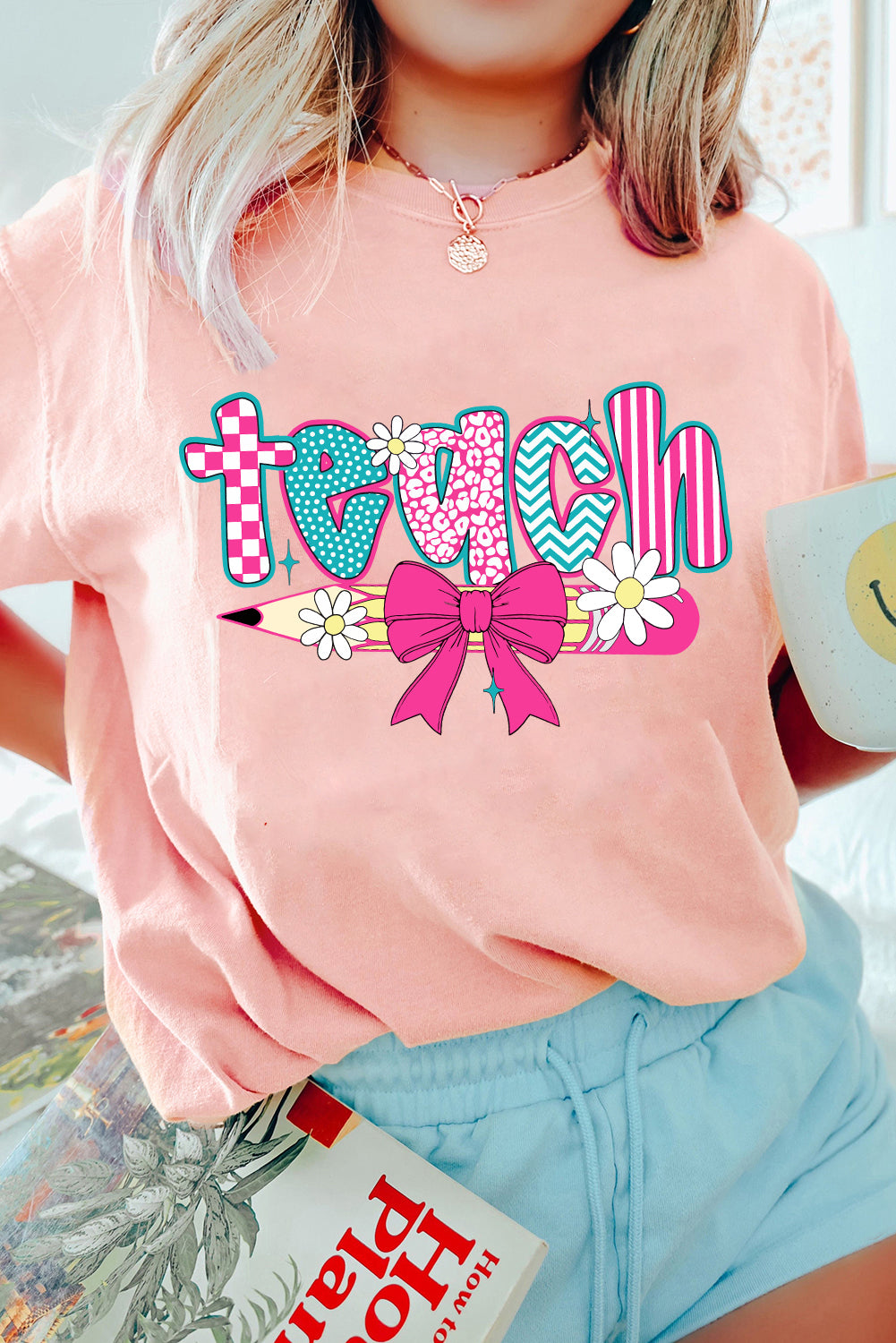 Pink Retro Checkered teach and Bow Pencil Graphic T Shirt - HieuLuxe