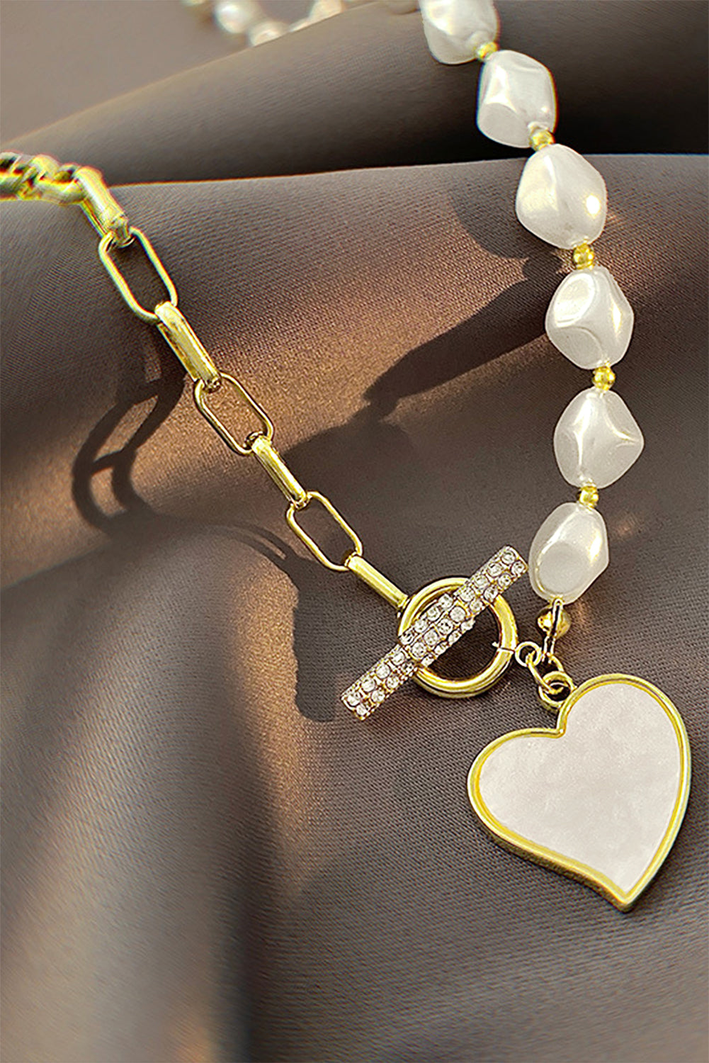 Gold Heart Shape Pendant Rhinestone Pearl Chain Necklace - HieuLuxe