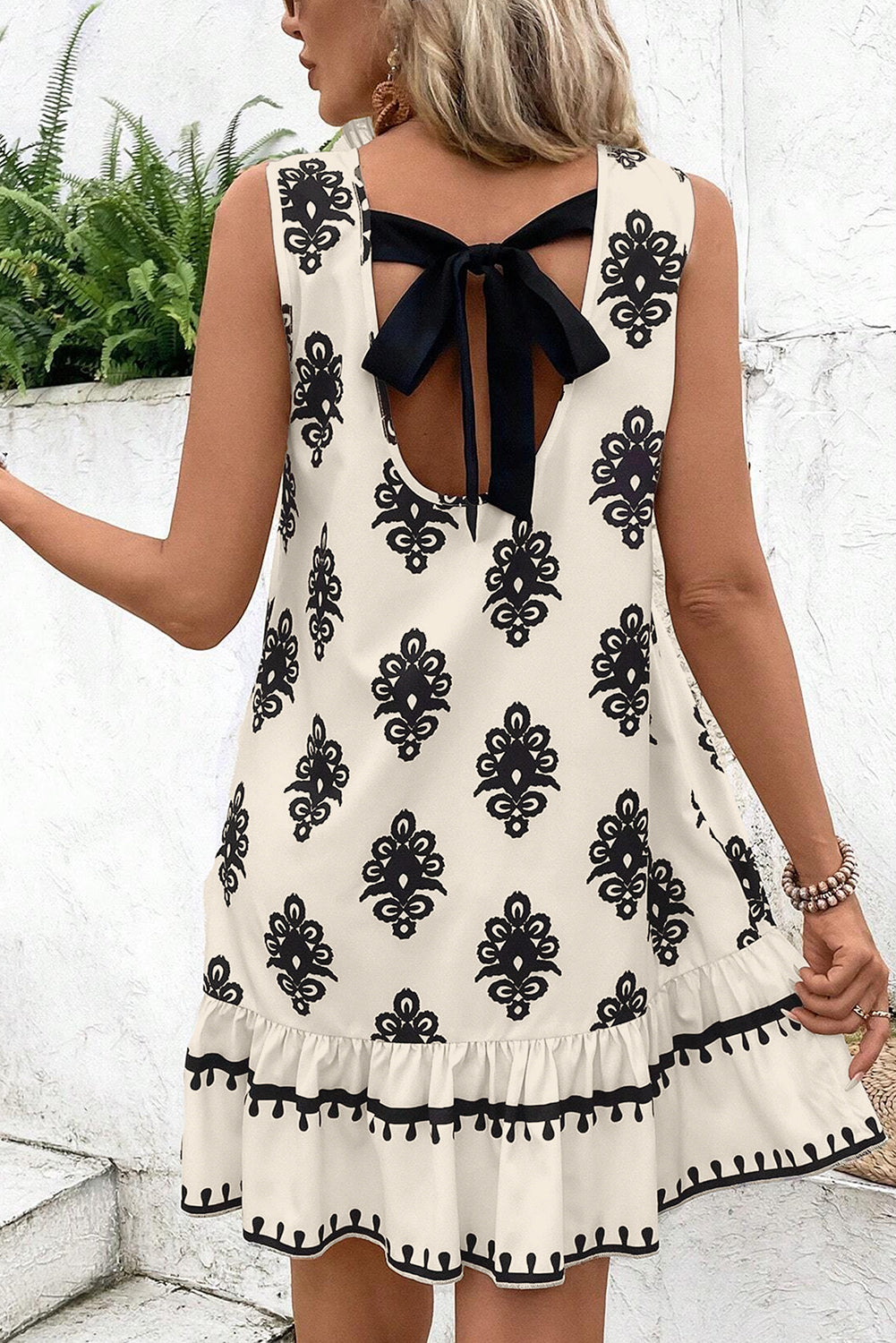 Beige Geometric Printed Sleeveless Hollowed Bowknot Back Mini Dress - HieuLuxe
