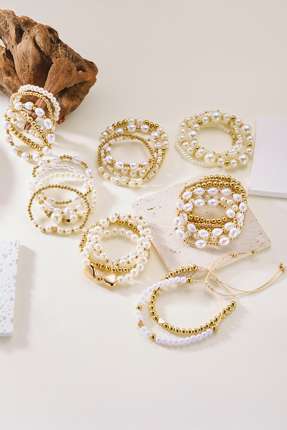 Gold Pearl Stackable Heart Beaded Bracelet Set - HieuLuxe