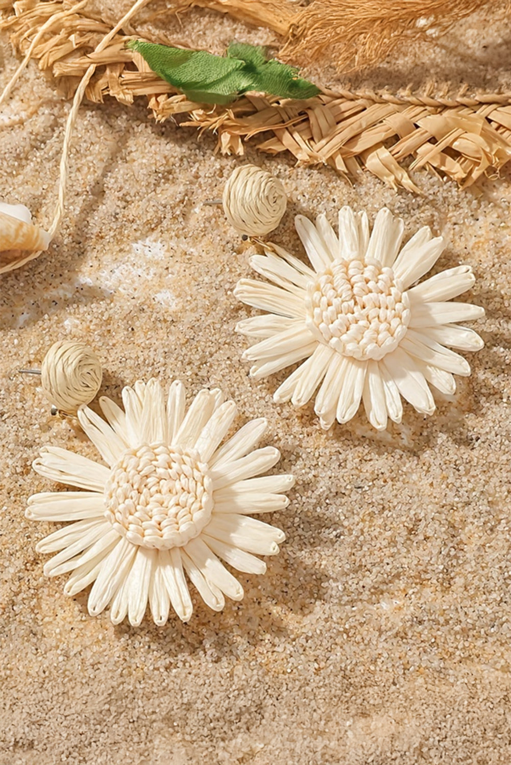 White Boho Flower Drop Earrings - HieuLuxe