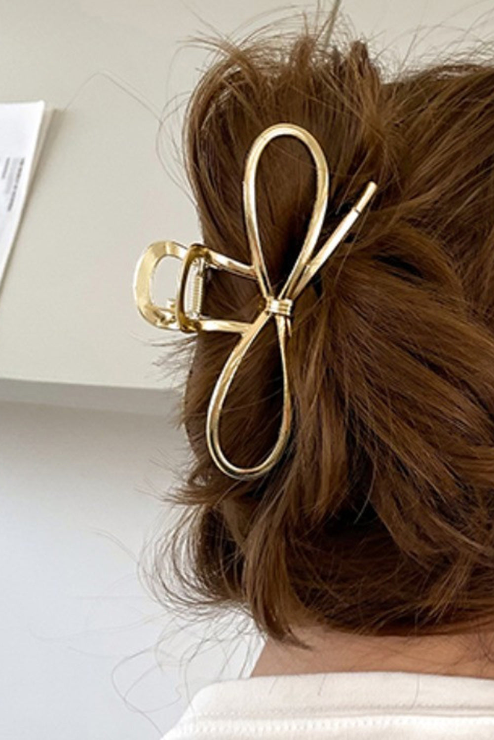 Gold Casual Bowknot Shape Metal Claw Clip - HieuLuxe