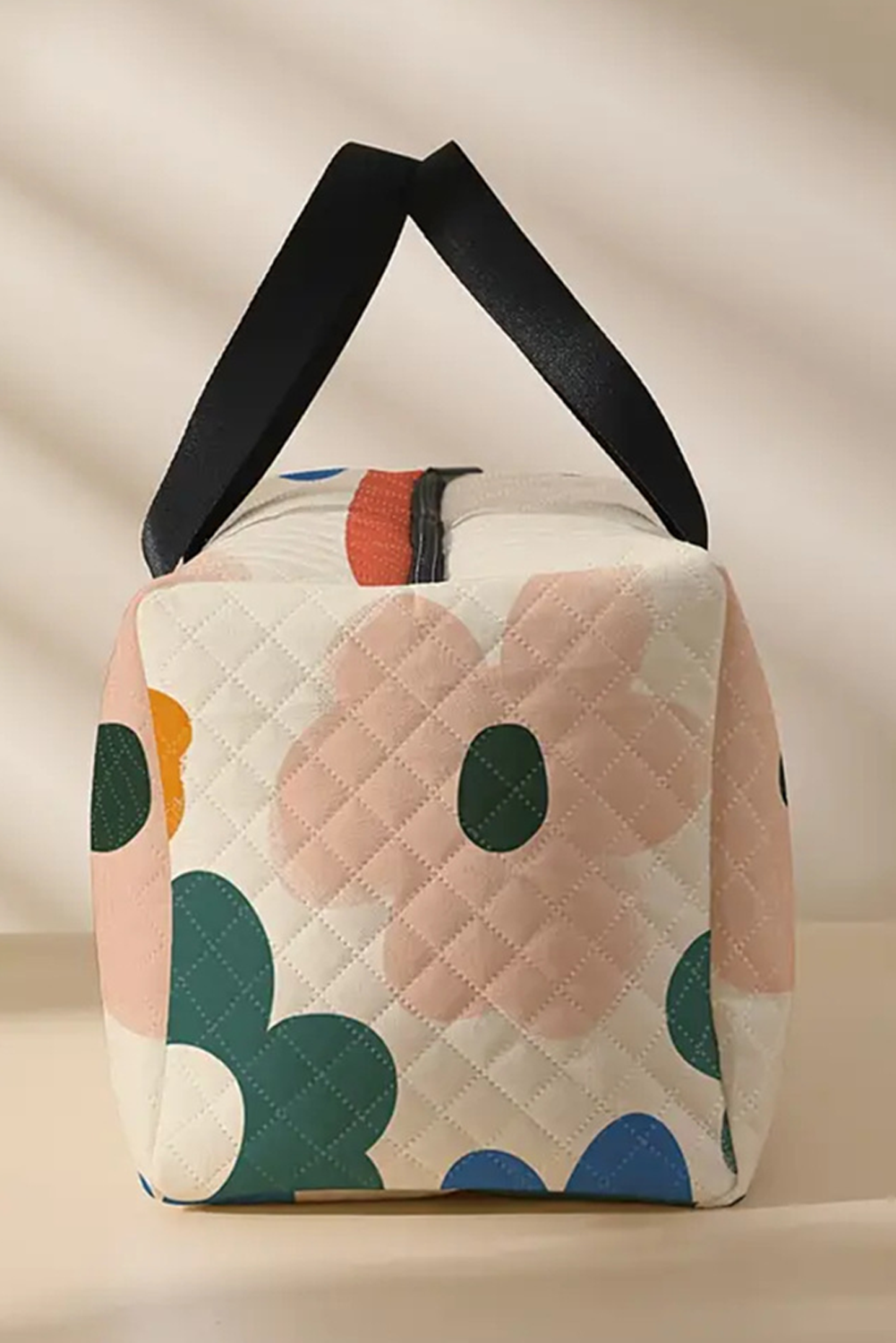 White Floral Quilted Tote Bag - HieuLuxe