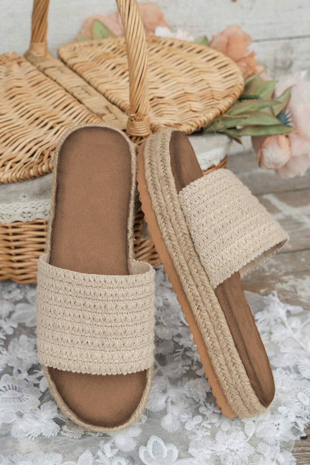 White Boho Single Band Slippers - HieuLuxe