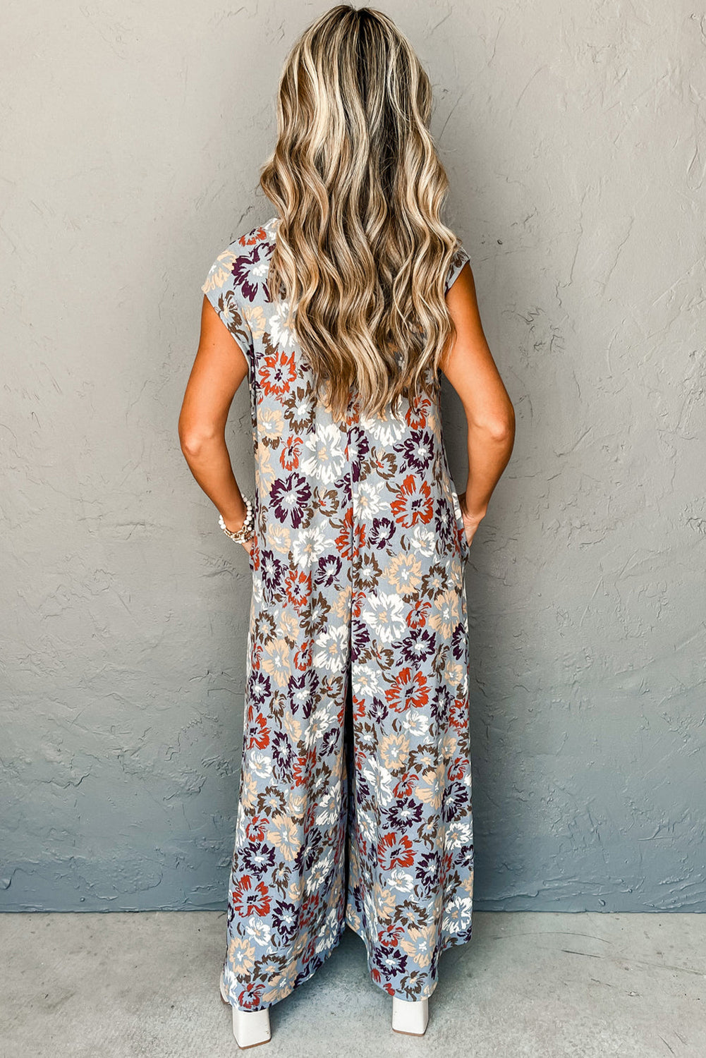 Sky Blue Floral Sleeveless Pocketed Wide Leg Jumpsuit - HieuLuxe